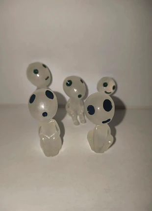 Princesse Mononoké lot de 5 kodamas, brand: Studio Ghibli, condition: Very good, size: One size, €6.90, €7.95 includes Buyer Protection Pro