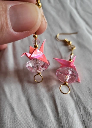 Pendientes fucsia tsuru, merk: Local, staat: Nieuw zonder prijskaartje, € 5,00, € 5,95 inclusief Kopersbescherming