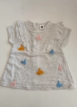 T-shirt avec petits pompons bébé fille 3 mois, brand: Grain de Blé, condizioni: Ottime, taglia: 3-6 mesi / 62 cm, €2.00, €2.80 include la Protezione acquisti
