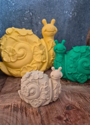 Slakkenbeeld met bloemen en bladeren zandkleur, brand: IMHome3Deco, condizioni: Ottime, €5.00, €5.95 include la Protezione acquisti Pro