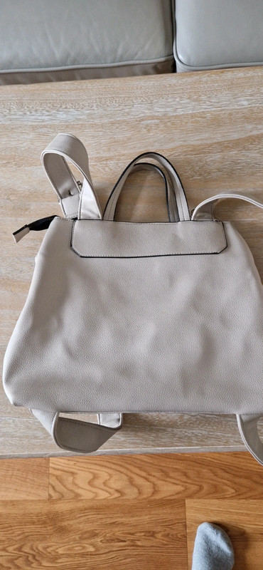 Steve Madden Tasche in Beige - Vinted