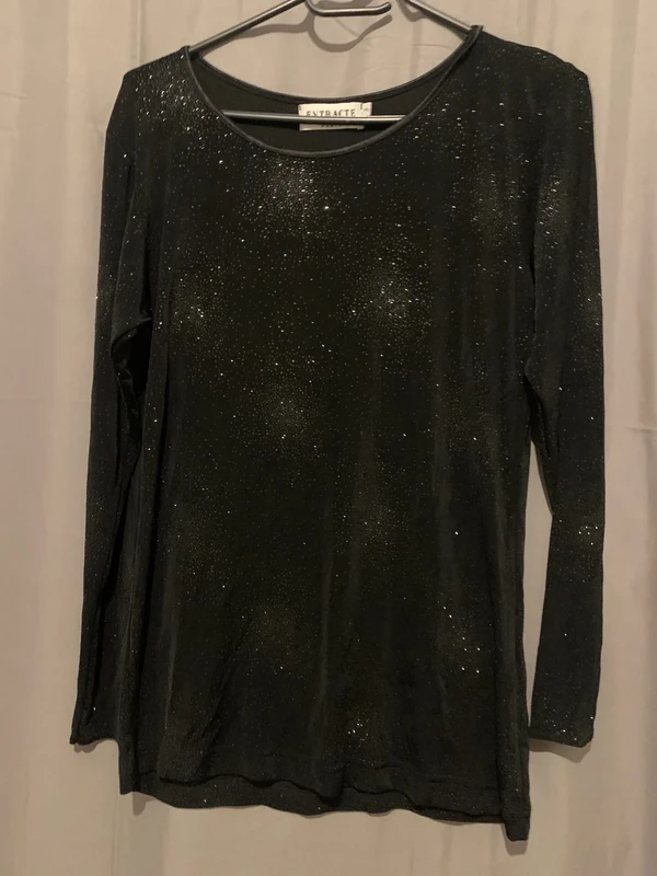 pull à paillettes - photo numéro 6