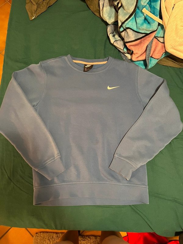 pull nike bleu Vinted