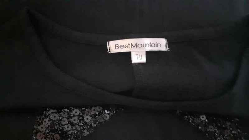 Tee shirt noir avec étoile pailletée Best moutain 3