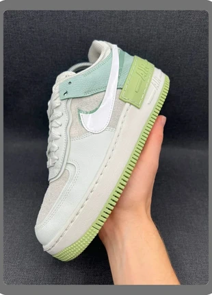 Nike Air Force 1 Shadow cuir daim vert 37.5 (is2447), marque: Nike, état: Très bon état, taille: 37.5, 75,00 €, 79,45 € Protection acheteurs (Pro) incluse