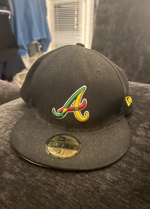 Men SnapBack, brand: New Era, condition: Good, size: L, £10.00, £11.20 includes Buyer Protection