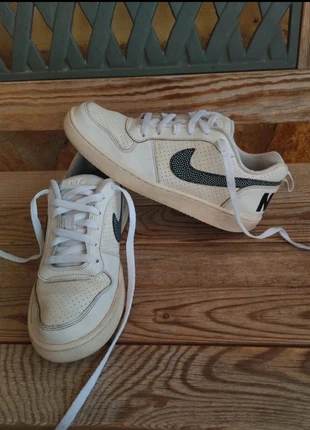 Zapatillas deportivas Nike Court borough sneakers, marque: Nike, état: Bon état, taille: 39, 8,90 €, 10,05 € Protection acheteurs incluse