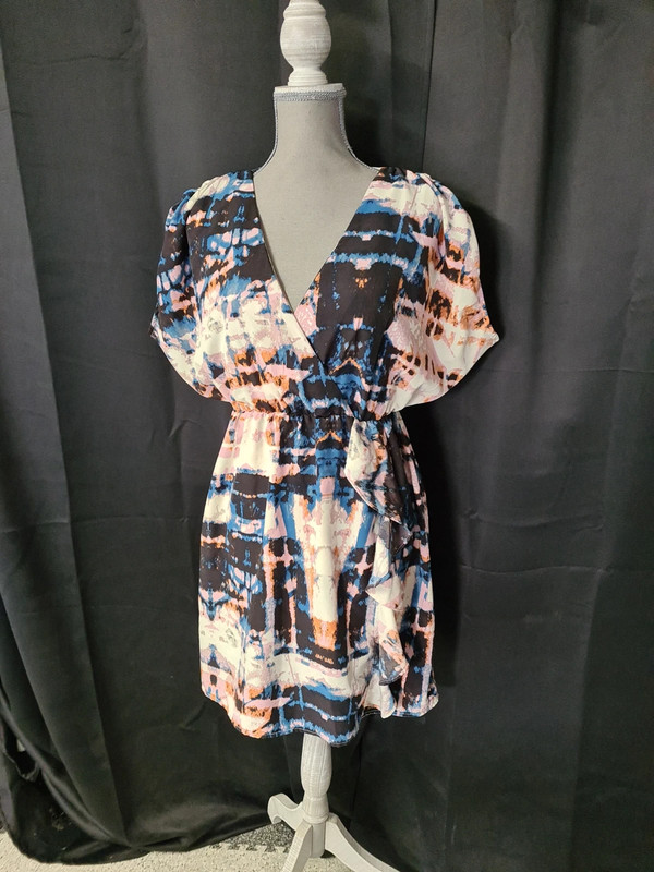 tr s jolie robe d t Vinted