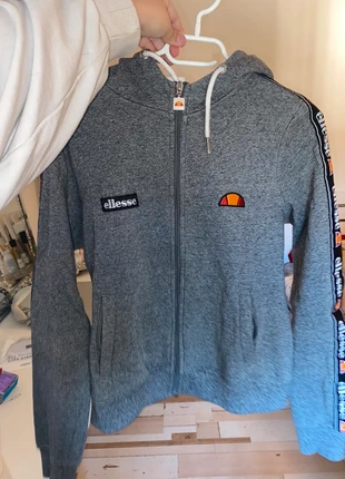 Gilet ellesse, brand: Ellesse, condizioni: Ottime, taglia: M, €10.00, €11.20 include la Protezione acquisti