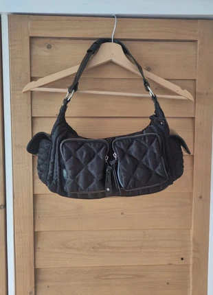 Sac à main noir vintage Y2K Marc Labat tissu matelassé vinyle porté épaule, marke: Vintage Dressing, zustand: Sehr gut, 20,00 €, 21,70 € inklusive Vinted-Käuferschutz