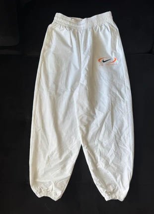 Nike White Joggers, brand: Nike, condition: New with tags, size: S / 8, £30.00, £32.20 includes Buyer Protection