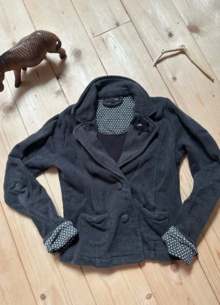 Blazer gros paillettes JBC 9 ans en bon état, marca: JBC, estado: Muito bom, tamanho: 9 anos / 134 cm, €5.00, €5.95 inclui Proteção do Comprador