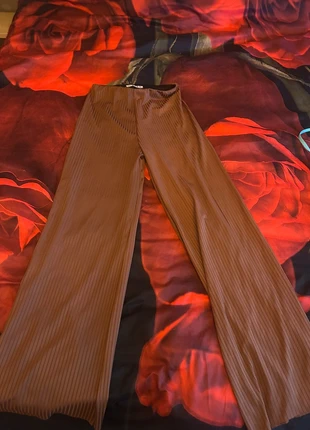 Spodnie brązowe szwedy, marque: Mar Collection, état: Neuf sans étiquette, taille: L / 40 / 12, 3,00 €, 3,85 € Protection acheteurs incluse