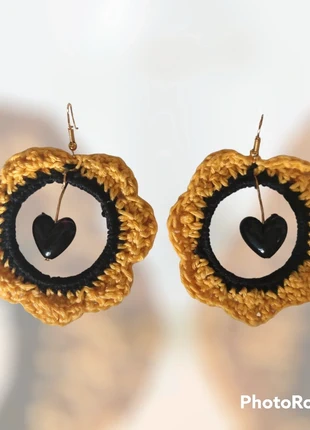 Orecchini grandi, condizioni: Ottime, €5.00, €5.95 include la Protezione acquisti