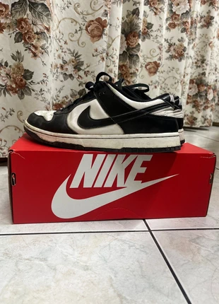 Scarpe Nike Dunk Low, brand: Nike, condizioni: Buone, taglia: 43, €5.00, €5.95 include la Protezione acquisti