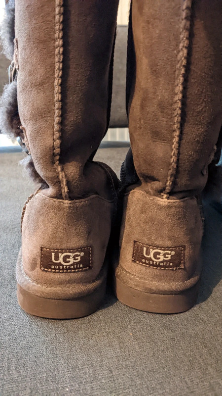 Ugg triple button sales bailey boots