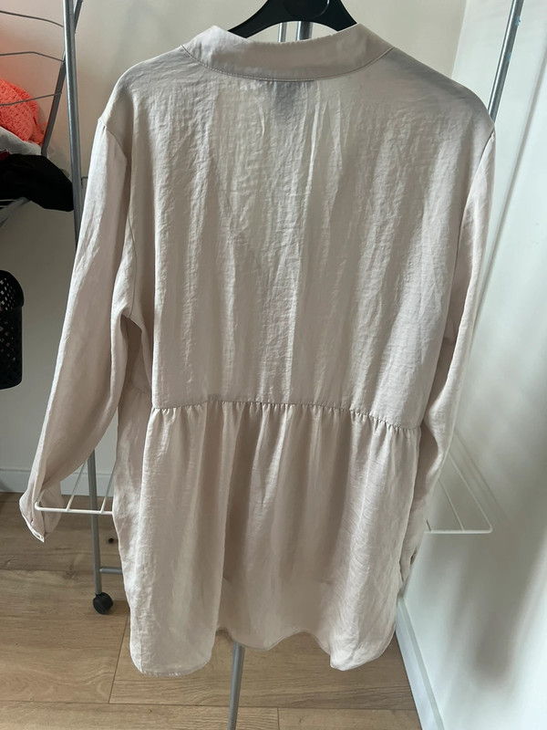 H&m blouse 2