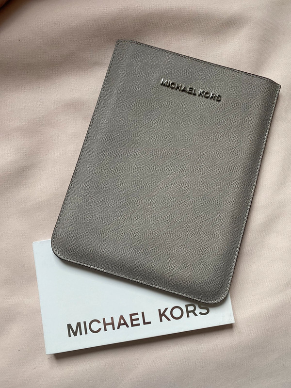 Michael Kors Case iPad Mini Hülle Cover grau MK Tasche ohne Verpackung -  Vinted