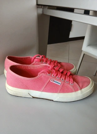 Scarpe in tela rosa Superga, marque: Superga, état: Bon état, taille: 41, 7,00 €, 8,05 € Protection acheteurs incluse