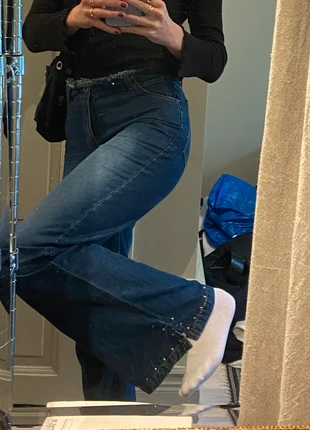 Cowboy bootcut jeans, merk: Vintage Love, staat: Heel goed, maat: S / 36 / 8, € 10,00, € 11,20 inclusief Kopersbescherming