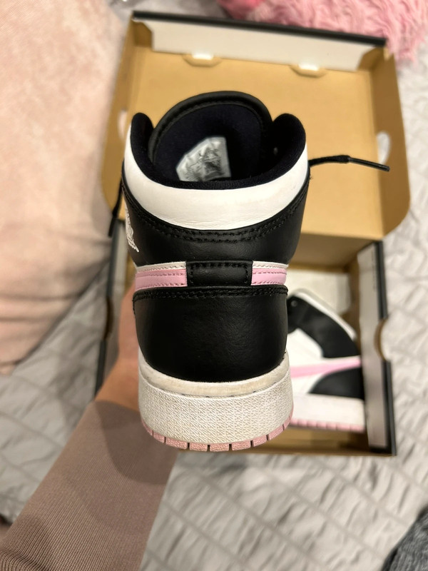 Artic pink and black Jordan 1s Vinted