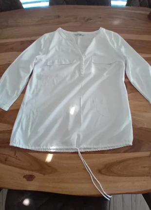 Weisse Bluse von Greenpoint gr.38, brand: Greenpoint, condizioni: Buone, taglia: M / IT 42 / EU 38, €3.00, €3.85 include la Protezione acquisti