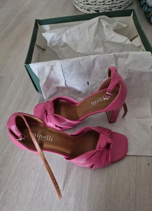 Minelli escarpins, marque: Minelli, état: Neuf avec étiquette, taille: 37, 25,00 €, 26,95 € Protection acheteurs incluse