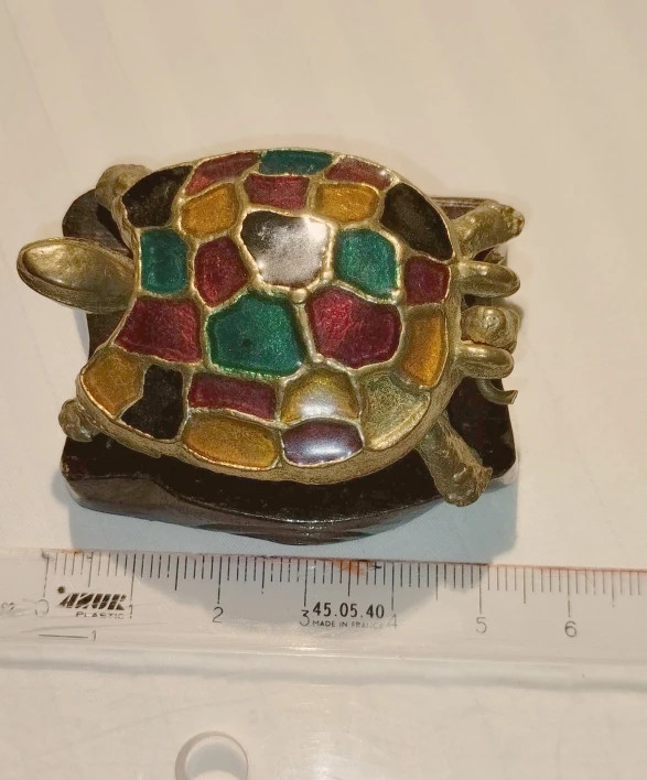 Boîte tortue en laiton 2