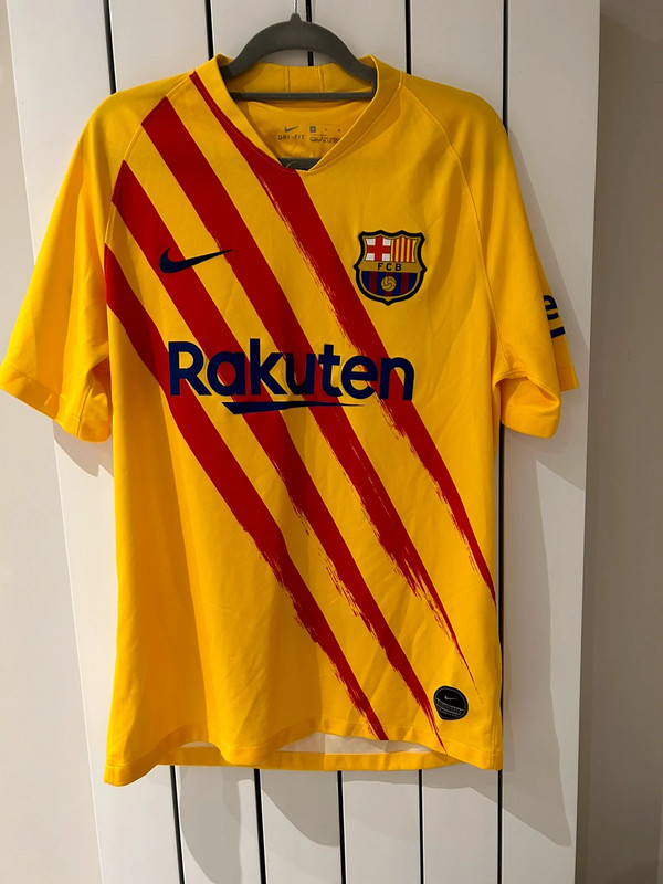 Barcelona 4th kit sales 2020