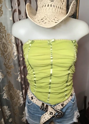 Sexy Green Lace Top with Ribbons #Coquette Vibes, Flirty & Ruffled, brand: Vintage Dressing, condizioni: Nuovo senza cartellino, taglia: S / IT 40 / EU 36, €23.00, €24.85 include la Protezione acquisti