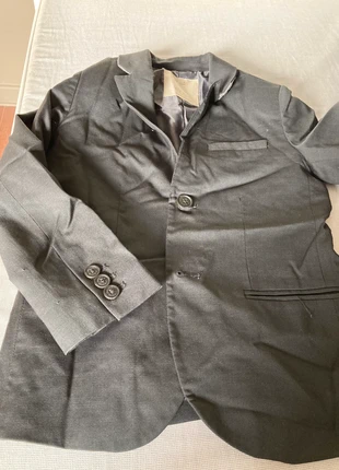 Costume noir Zara boys, brand: Zara, condizioni: Ottime, taglia: 8 anni / 128 cm, €20.00, €21.70 include la Protezione acquisti