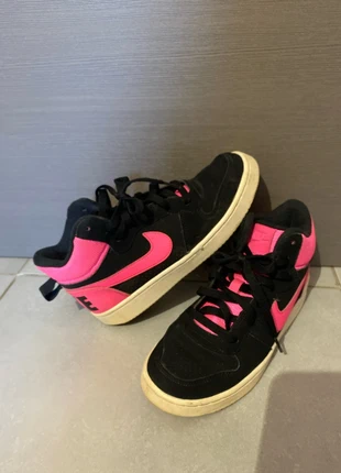 Nike nere e rosa, brand: Nike, condizioni: Ottime, taglia: 38.5, €25.00, €26.95 include la Protezione acquisti