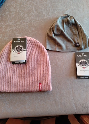 lot bonnets Ulvang laine mérinos, marque: Ulvang, état: Neuf avec étiquette, taille: Universel, 15,00 €, 16,45 € Protection acheteurs incluse