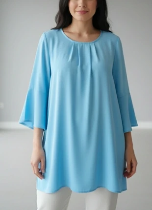 Blusa Azzurra Tinta Unita Manica a Campana, zustand: Sehr gut, größe: L / 40 / 12, 3,00 €, 3,85 € inklusive Vinted-Käuferschutz
