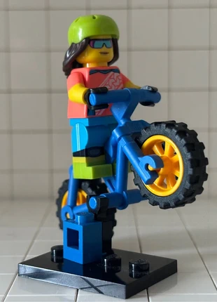 « Lire description » Figurine Lego Collection Minifigurine Série 19 🌈 Mountain Biker col357, brand: LEGO, condition: Very good, size: One size, €10.00, €11.20 includes Buyer Protection Pro