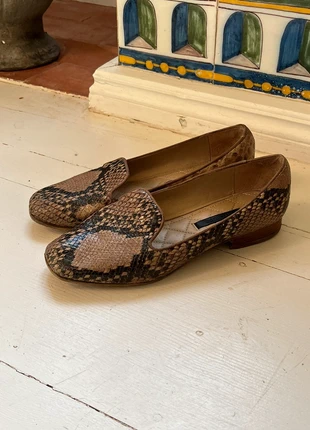 Snake shoes , marca: Uterqüe, estado: Muito bom, tamanho: 38, €25.00, €26.95 inclui Proteção do Comprador