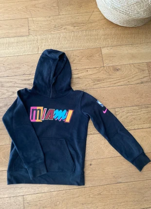 Sweat Nike basket, marke: Nike, zustand: Gut, größe: S, 5,00 €, 5,95 € inklusive Vinted-Käuferschutz