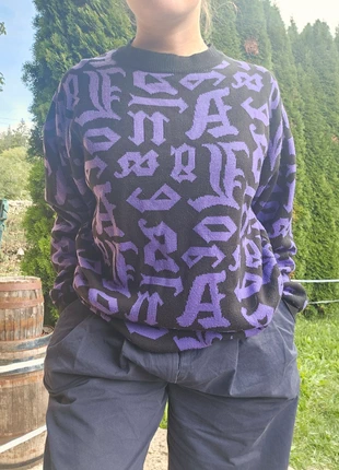 Sweat noir à écritures violettes oversize, marque: Black Squad, état: Neuf sans étiquette, taille: S / 36 / 8, 7,00 €, 8,05 € Protection acheteurs incluse