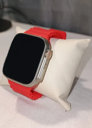 Pack lot incroyable full rouge 🥰 montre connectée + chargeur universel, staat: Nieuw met prijskaartje, maat: Universele maat, € 40,00, € 42,70 inclusief Kopersbescherming