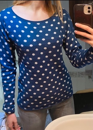 Maglioncino a pois blu e bianchi , marca: H&M, estado: Muy bueno, tamaño: XS / 34 / 6, 5,00 €, 5,95 € Protección al comprador incluida