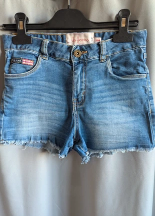 Shorts en jean bleu effet délavé avec franges US Jeans, marque: US Jeans, état: Très bon état, taille: 10 ans / 140 cm, 2,00 €, 2,80 € Protection acheteurs incluse