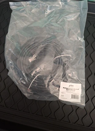 10m internetkabel, nieuw in de verpakking, merk: geen merk, staat: Nieuw zonder prijskaartje, € 6,00, € 7,00 inclusief Kopersbescherming