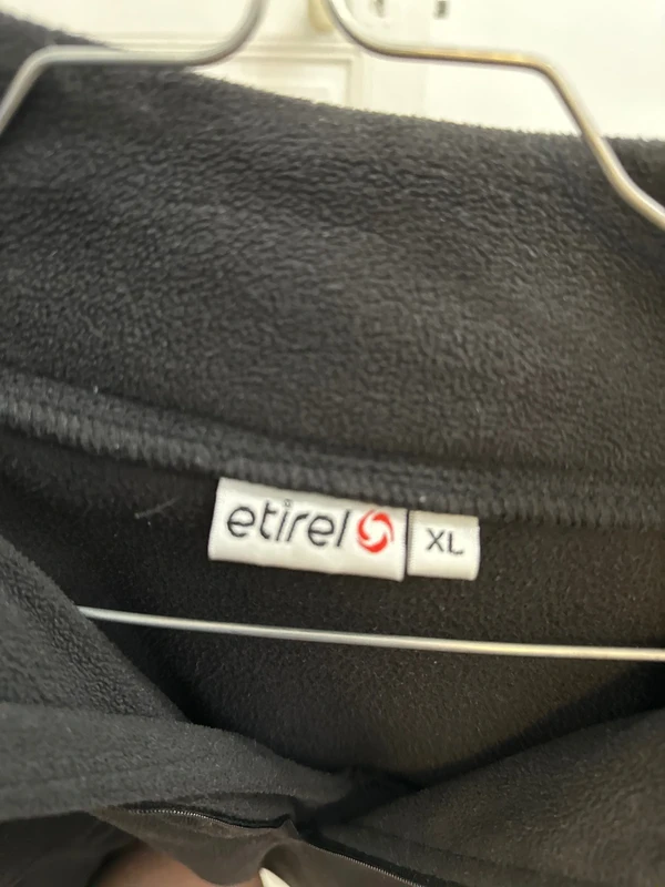 Pull polaire - photo numéro 2