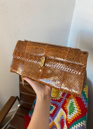 Sac à main vintage en cuir camel effet croco , marque: Vintage, état: Très bon état, 29,00 €, 31,15 € Protection acheteurs incluse