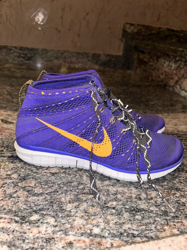 Nike viola 1