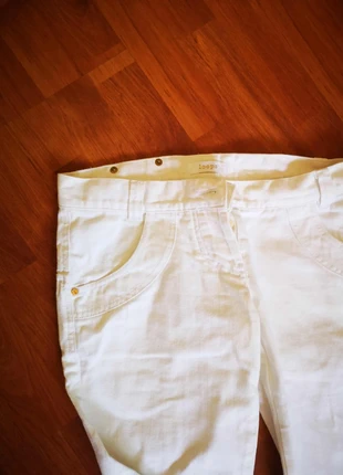 jean blanc, merk: Denim Life, staat: Heel goed, maat: M / 38 / 10, € 8,00, € 9,10 inclusief Kopersbescherming