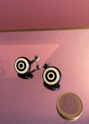 Handgemaakte op-art oorbellen in zwart-wit, marca: Vintage, estado: Novo sem etiquetas, €5.00, €5.95 inclui Proteção do Comprador