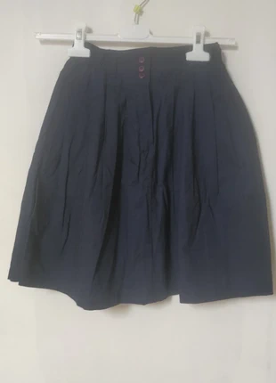 Jupe plissée rétro bleu marine 7 ans Vintage années 90, marke: Vintage Dressing, zustand: Sehr gut, größe: 7 Jahre / 122, 5,00 €, 5,95 € inklusive Vinted-Käuferschutz