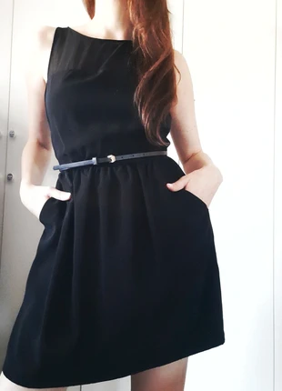 Abito corto semitrasparente con tasche, marque: Stradivarius, état: Très bon état, taille: S / 36 / 8, 8,00 €, 9,10 € Protection acheteurs incluse