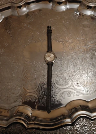 Montre Pierre Cardin, marque: Pierre Cardin, état: Très bon état, taille: Taille unique, 10,00 €, 11,20 € Protection acheteurs incluse